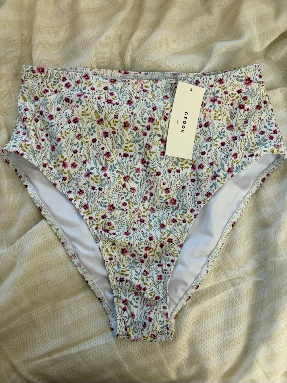 Geode Floral High-Rise bikini bottoms.